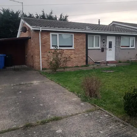 Beautiful 3-Bed Bungalow Kessingland Rural Retreat Lowestoft Exterior photo